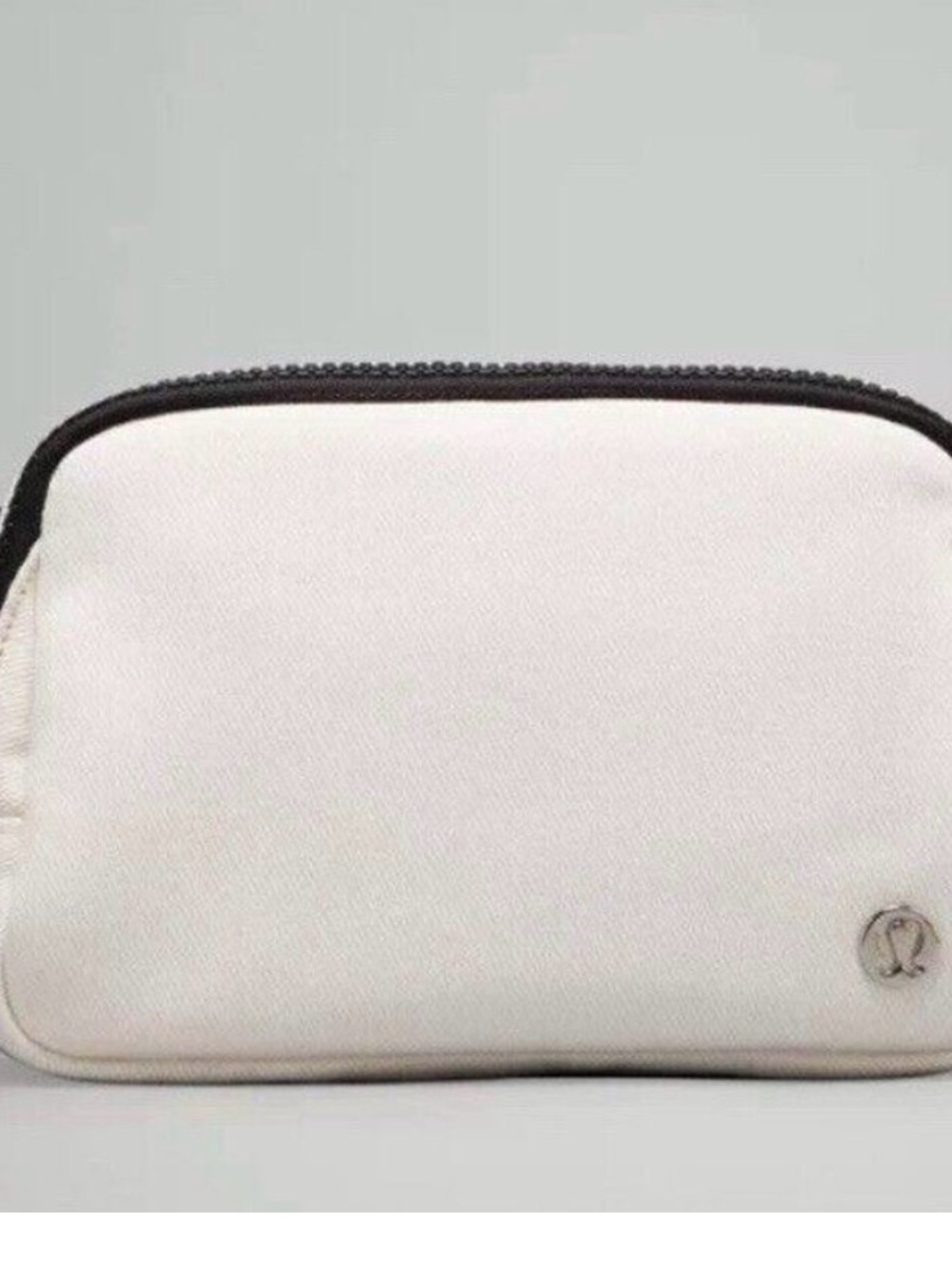lululemon athletica White Men’s Toiletry Bag with Black Trim